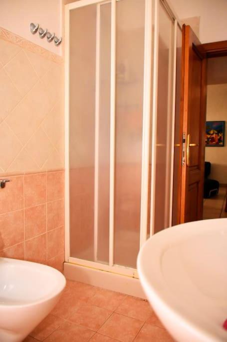 Casa Vacanze E Brevi Periodi Alla Porta Etrusca La Panchina Al Sole Volterra Exterior foto